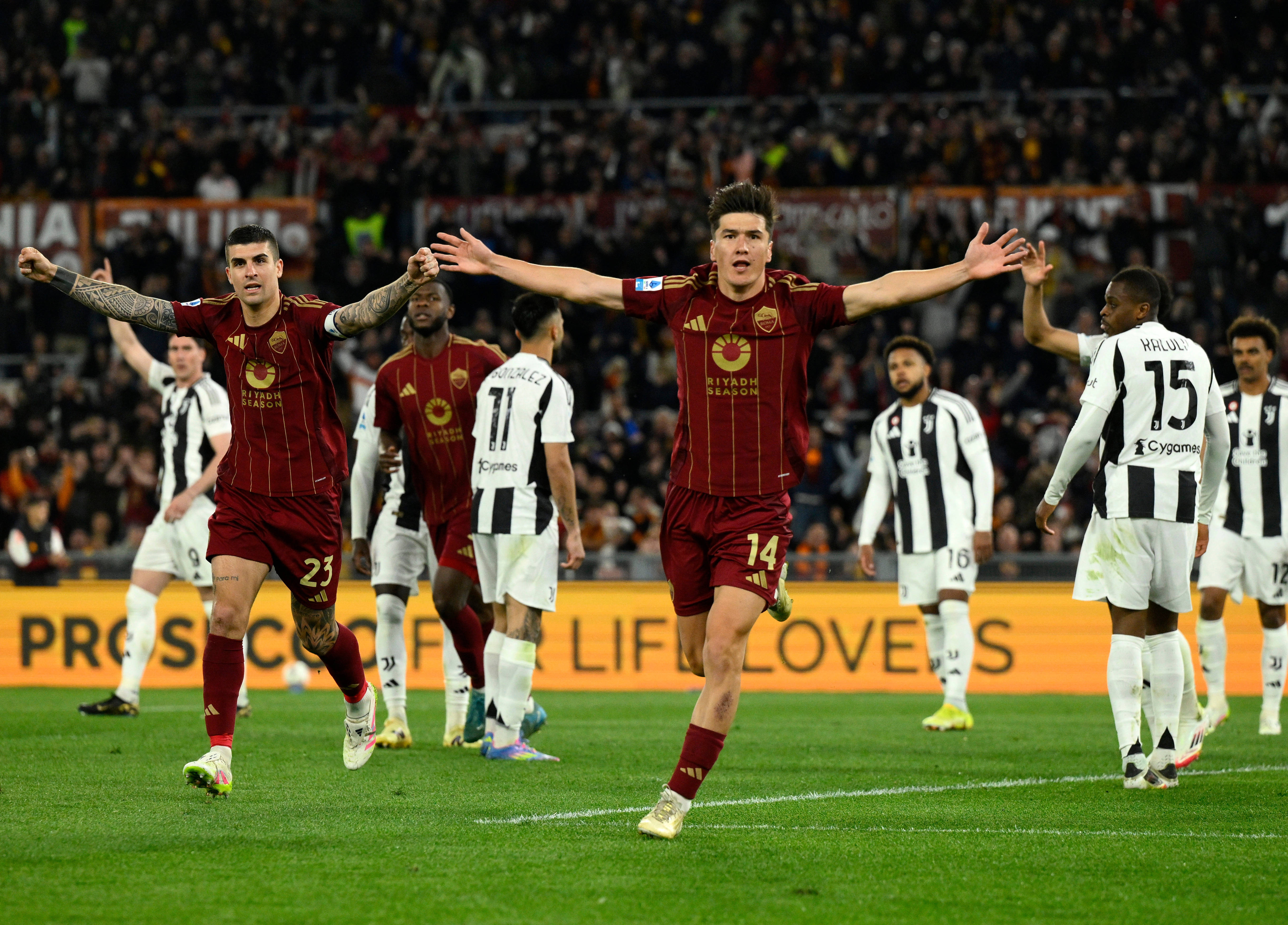 关于罗马击败对手，主场优势助球队晋级八强的信息