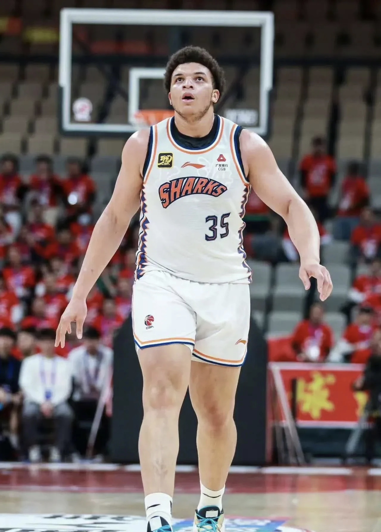 1xBit体育直播-新疆男篮力克上海队，保持不败