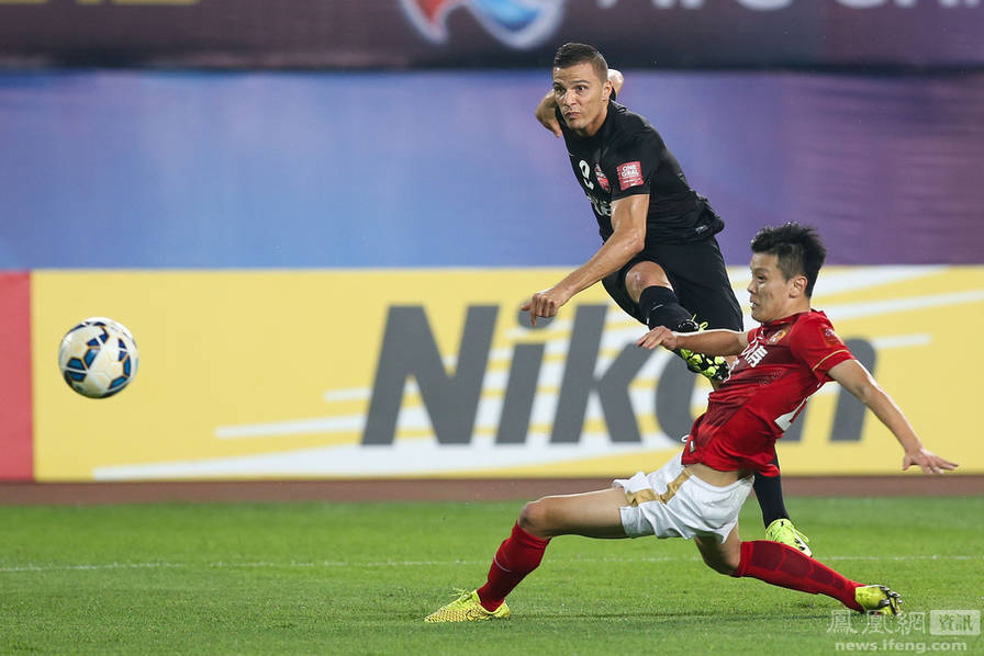 包含攻略：恒大备战亚冠，决胜入围赛事次轮的词条